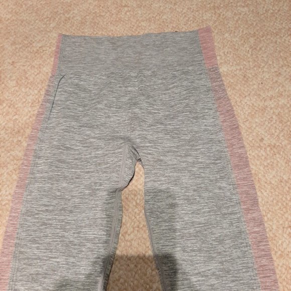 New Fitness Compression Leggings. - Picture 12 of 13